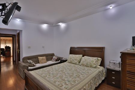 Apartamento à venda com 220m², 3 quartos e 3 vagasQuarto 2