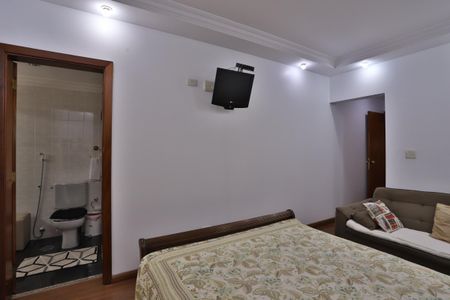 Apartamento à venda com 220m², 3 quartos e 3 vagasQuarto 2