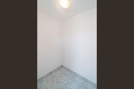 Apartamento à venda com 105m², 3 quartos e 1 vaga Apartamento à venda com 105m², 3 quartos e 1 vagaQuarto de Serviço