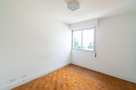 Apartamento à venda com 105m², 3 quartos e 1 vaga Apartamento à venda com 105m², 3 quartos e 1 vagaSuite