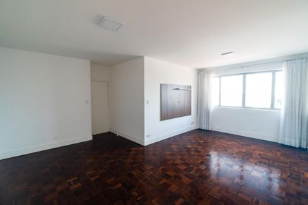 Apartamento à venda com 105m², 3 quartos e 1 vaga Apartamento à venda com 105m², 3 quartos e 1 vagaSala