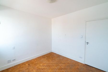 Apartamento à venda com 105m², 3 quartos e 1 vaga Apartamento à venda com 105m², 3 quartos e 1 vagaQuarto 2