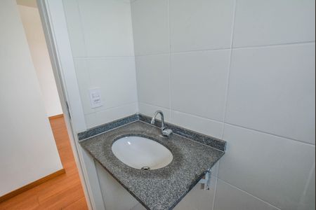 Apartamento à venda com 55m², 2 quartos e 1 vagaBanheiro Corredor
