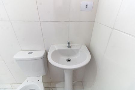 Casa para alugar com 60m², 1 quarto e sem vagaBanheiro