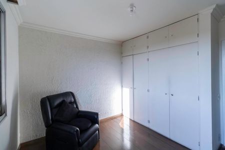 Apartamento à venda com 245m², 4 quartos e 2 vagasQuarto 2