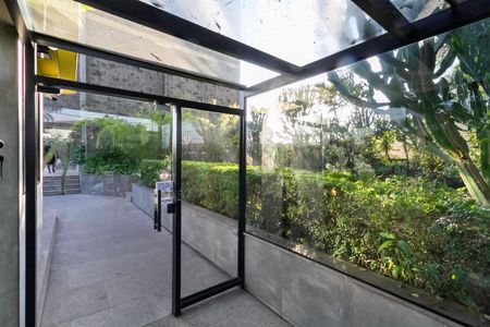 Apartamento à venda com 245m², 4 quartos e 2 vagasEntrada