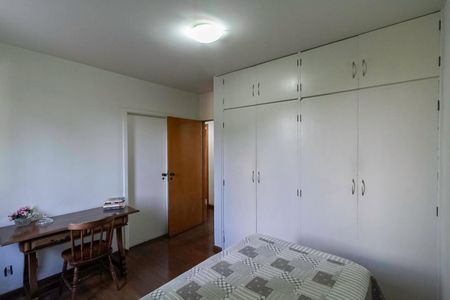 Apartamento à venda com 245m², 4 quartos e 2 vagasSuíte 1