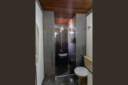 Apartamento à venda com 245m², 4 quartos e 2 vagasBanheiro da suíte 2