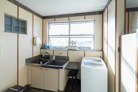 Apartamento à venda com 245m², 4 quartos e 2 vagasÁrea de serviço 