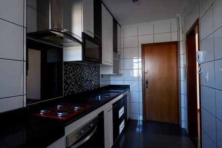 Apartamento à venda com 135m², 3 quartos e 1 vagaCozinha