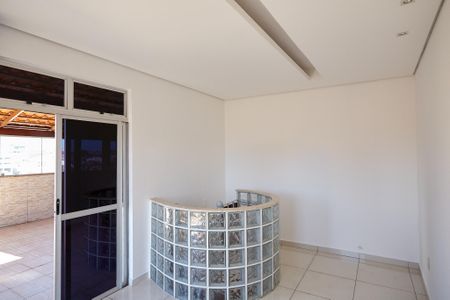 Apartamento à venda com 135m², 3 quartos e 1 vagaÁrea superior