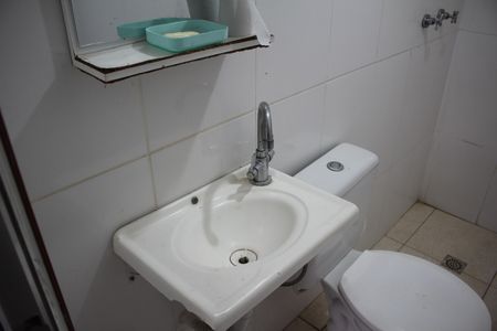 Casa à venda com 320m², 4 quartos e 4 vagasBanheiro de Serviço