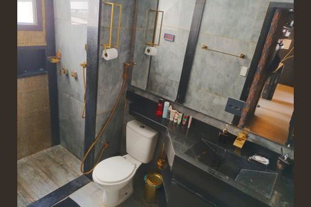 Apartamento à venda com 74m², 1 quarto e sem vagaBanheiro