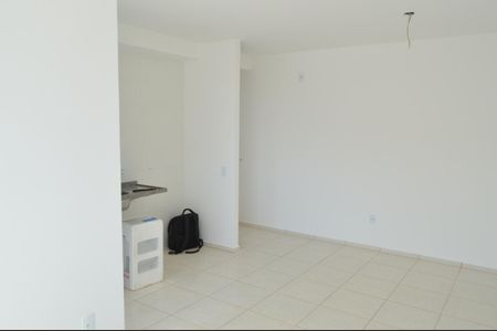 Apartamento à venda com 43m², 2 quartos e 1 vaga Apartamento à venda com 43m², 2 quartos e 1 vagaSala