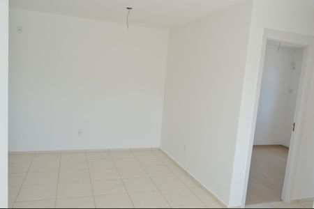 Apartamento à venda com 43m², 2 quartos e 1 vaga Apartamento à venda com 43m², 2 quartos e 1 vagaSala