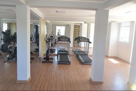 Apartamento à venda com 43m², 2 quartos e 1 vaga Apartamento à venda com 43m², 2 quartos e 1 vagaÁrea comum - Academia