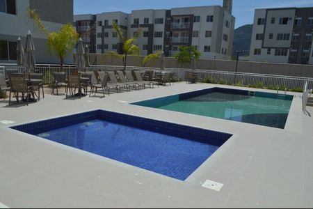 Apartamento à venda com 43m², 2 quartos e 1 vaga Apartamento à venda com 43m², 2 quartos e 1 vagaÁrea comum - Piscina