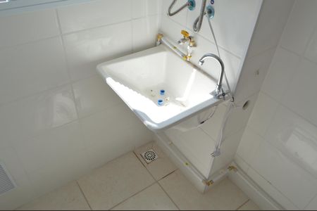 Apartamento à venda com 43m², 2 quartos e 1 vaga Apartamento à venda com 43m², 2 quartos e 1 vagaÁrea de Serviço