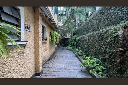 Casa à venda com 290m², 4 quartos e 3 vagasÁrea comum