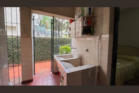 Casa à venda com 290m², 4 quartos e 3 vagasLavanderia