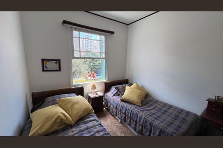 Casa à venda com 290m², 4 quartos e 3 vagasQuarto 1