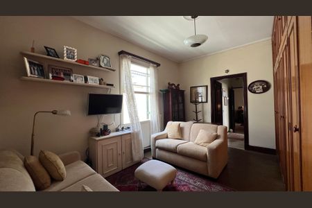 Casa à venda com 290m², 4 quartos e 3 vagas suite