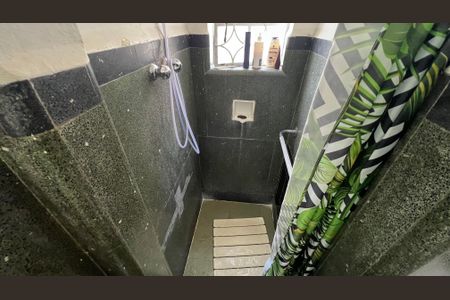 Casa à venda com 290m², 4 quartos e 3 vagasBanheiro