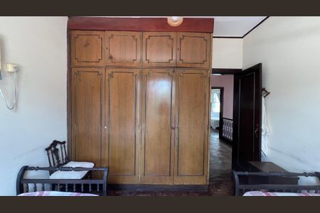 Casa à venda com 290m², 4 quartos e 3 vagasQuarto 2