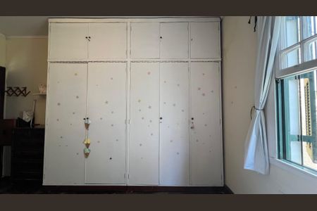 Casa à venda com 290m², 4 quartos e 3 vagasQuarto 3