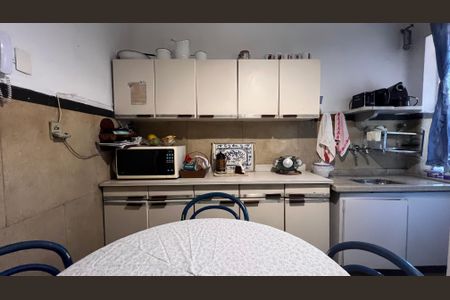 Casa à venda com 290m², 4 quartos e 3 vagasCopa