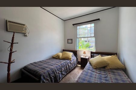 Casa à venda com 290m², 4 quartos e 3 vagasQuarto 1