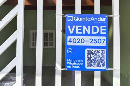 Casa à venda com 99m², 2 quartos e 2 vagasPlaquinha