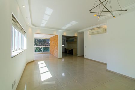 Apartamento à venda com 133m², 3 quartos e 2 vagasSala