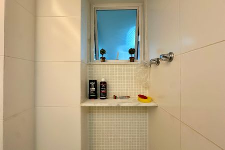 Apartamento à venda com 136m², 3 quartos e sem vaga Apartamento à venda com 136m², 3 quartos e sem vagaBanheiro