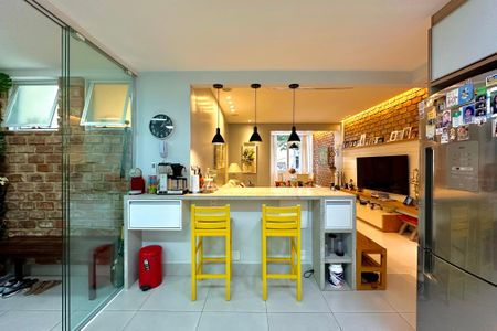 Apartamento à venda com 136m², 3 quartos e sem vaga Apartamento à venda com 136m², 3 quartos e sem vagaCozinha