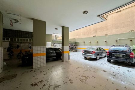 Apartamento à venda com 136m², 3 quartos e sem vaga Apartamento à venda com 136m², 3 quartos e sem vagaGaragem