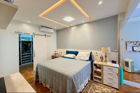 Apartamento à venda com 136m², 3 quartos e sem vaga Apartamento à venda com 136m², 3 quartos e sem vagaQuarto 2 - Suite