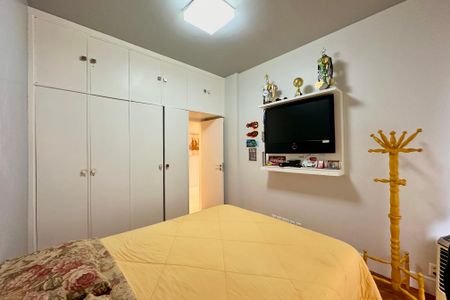 Apartamento à venda com 136m², 3 quartos e sem vaga Apartamento à venda com 136m², 3 quartos e sem vagaQuarto 1