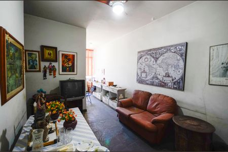 Apartamento para alugar com 74m², 2 quartos e sem vaga Apartamento para alugar com 74m², 2 quartos e sem vagaSala