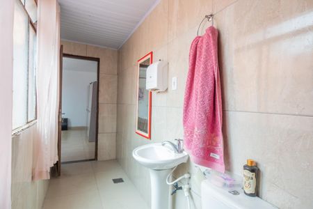 Casa à venda com 300m², 3 quartos e 6 vagasBanheiro do Quarto 1