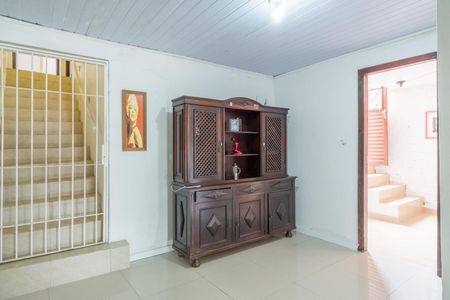 Casa à venda com 300m², 3 quartos e 6 vagasSala