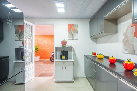 Casa à venda com 300m², 3 quartos e 6 vagasCozinha
