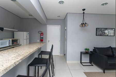 Apartamento à venda com 32m², 1 quarto e sem vagaÁrea Comum - Salão de Festas