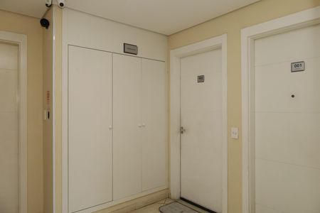 Apartamento à venda com 46m², 2 quartos e 1 vagaÁrea comum - Saguão do prédio