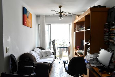 Apartamento para alugar com 62m², 2 quartos e 1 vagaSala