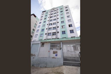 Apartamento para alugar com 62m², 3 quartos e 1 vaga Apartamento para alugar com 62m², 3 quartos e 1 vagaFachada