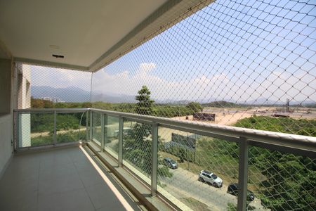 Apartamento para alugar com 85m², 2 quartos e 1 vagaVaranda