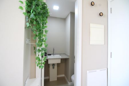 Apartamento para alugar com 85m², 2 quartos e 1 vagaLavabo