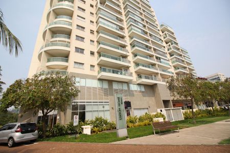 Apartamento para alugar com 85m², 2 quartos e 1 vagaFachada