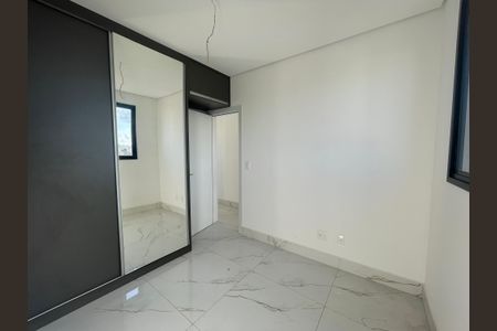 Apartamento à venda com 140m², 4 quartos e 2 vagasQuarto 1
